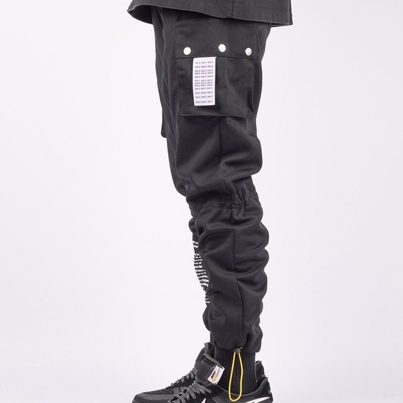 Black Cargo Pants - Picture 3 of 7